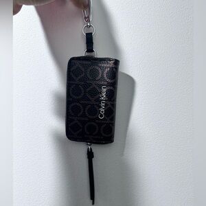 CALVIN KLEIN brown Key Chain Coin wallet with silver hardware NWOT